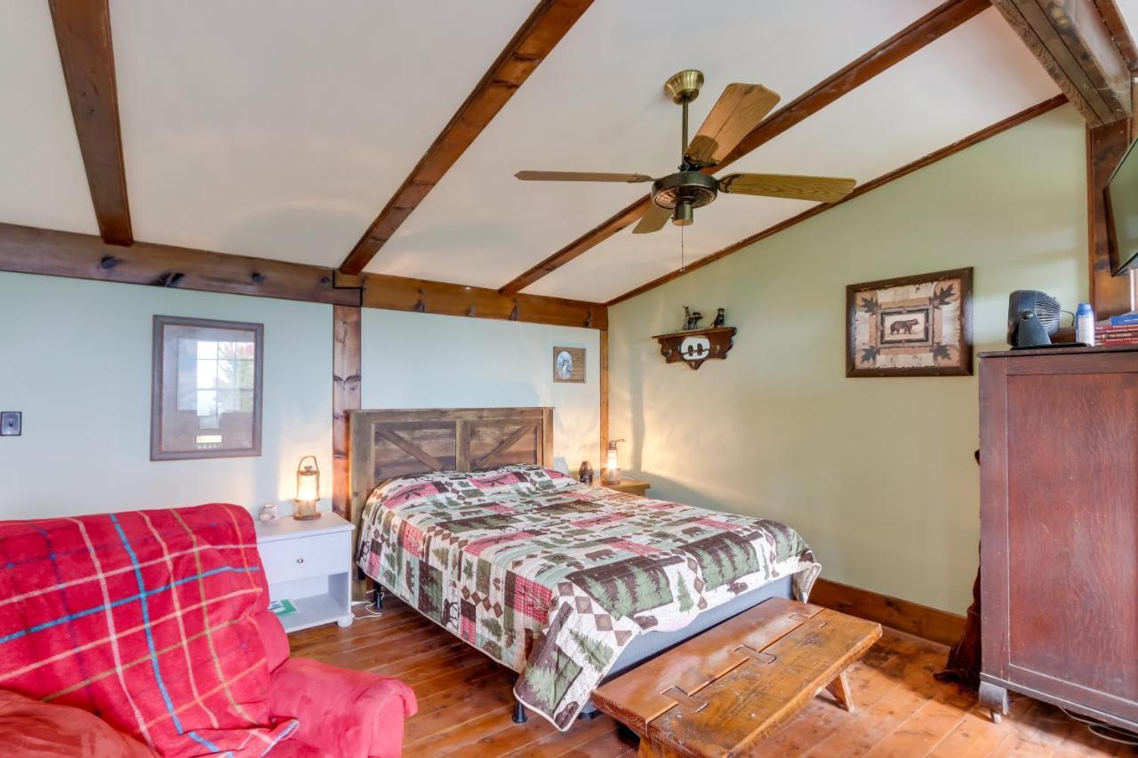 Mountaintop Ellijay Cabin With Private Hot Tub Exterior foto